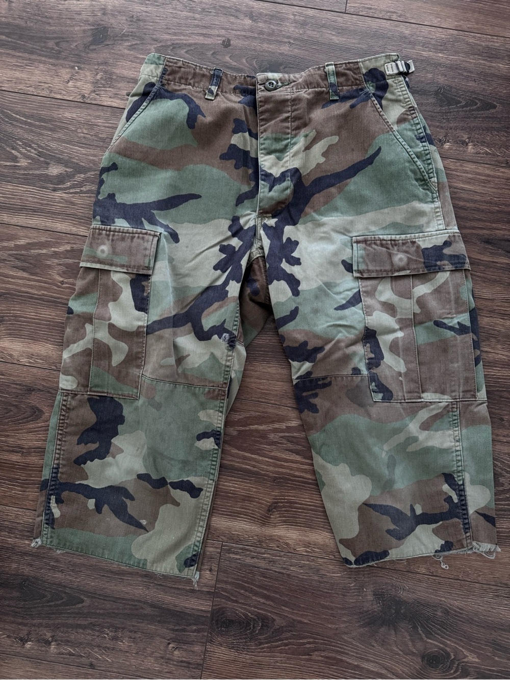 Longline vintage camo fatigue shorts / capris